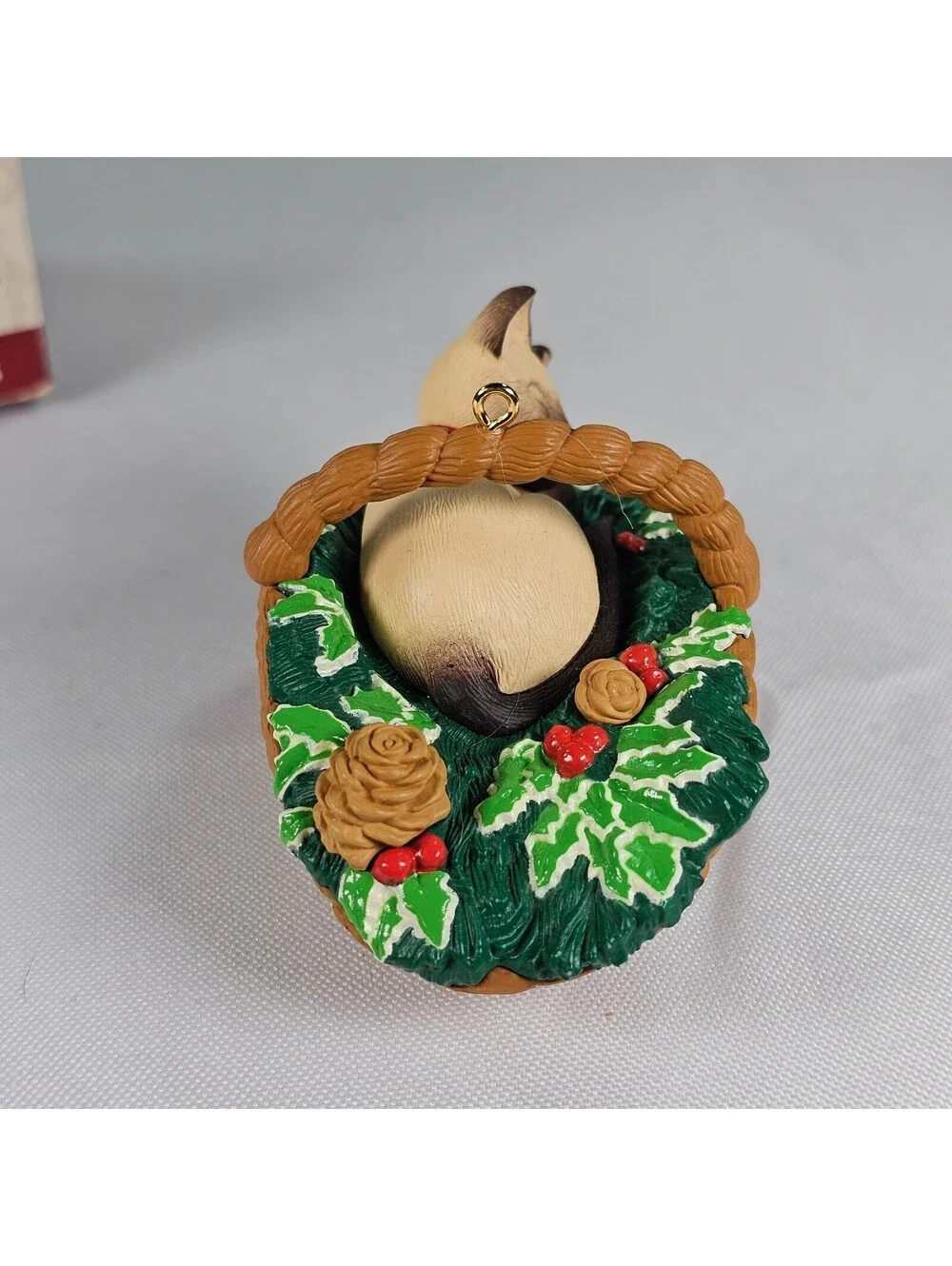 Vtg Hallmark Keepsake Ornament 1996 Cat Naps Siamese Cat in Basket Series 3